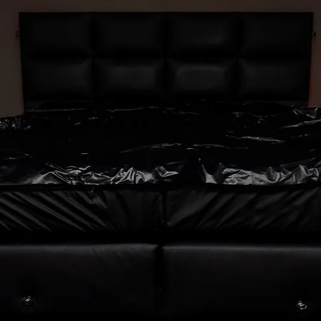 Basement Of O * 라이프치히