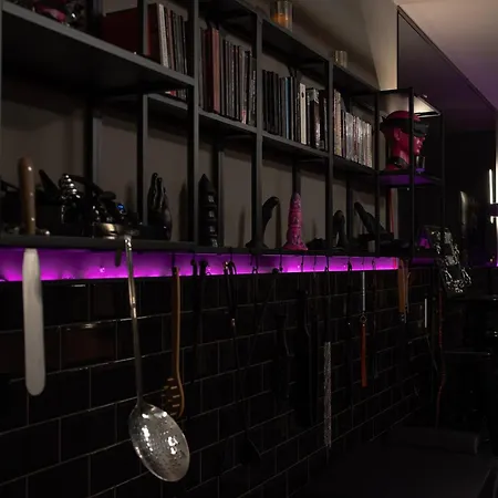 Apartment Basement Of O Leipzig